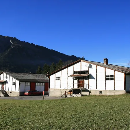 Mountain Backpackercamp * Lenk im Simmental