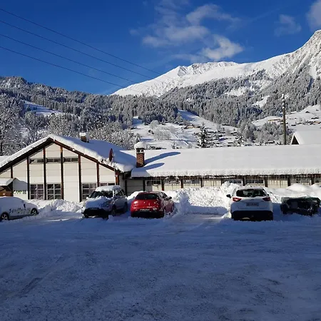 Mountain Backpackercamp * Lenk im Simmental