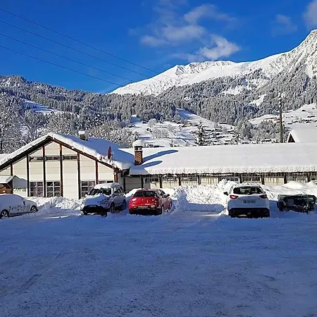 Mountain Backpackercamp Lenk im Simmental