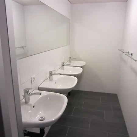 旅馆 Mountain Backpackercamp 伦克