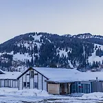 Mountain Backpackercamp Lenk