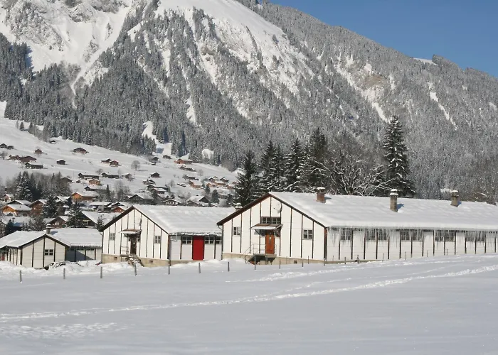 Vandrerhjem Mountain Backpackercamp Lenk