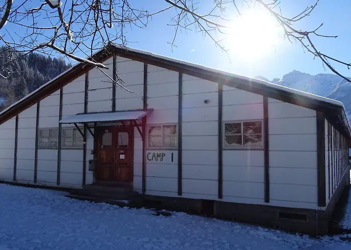 Mountain Backpackercamp ホステル *