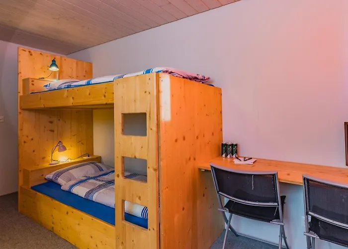 Hostel Mountain Backpackercamp Lenk